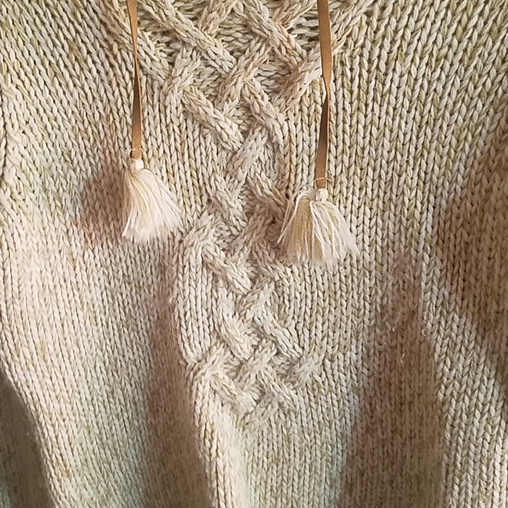 Sweater - Picture 3 of 5
